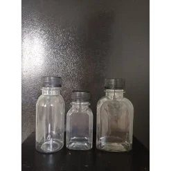 ( Giá Rẻ 20-50-100) Chai Nhựa Tròn, Dẹp 50ml - 75ml-100ml-150ml Kèm Nắp Đen( trắng )