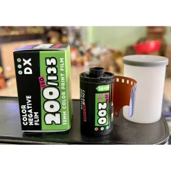 Film KODAK VISION 200 36EXP date 05/2026 film 35mm đã tẩy than Tráng C41 dùng được cho máy PNS