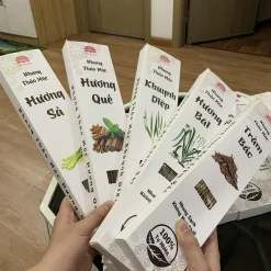 Nhang Thơm Phúc Gia Hưng - Hộp 100 nén, Trầm Hương Thơm Nhẹ, ít Khói, Thảo Mộc Không Cuộn Tàn